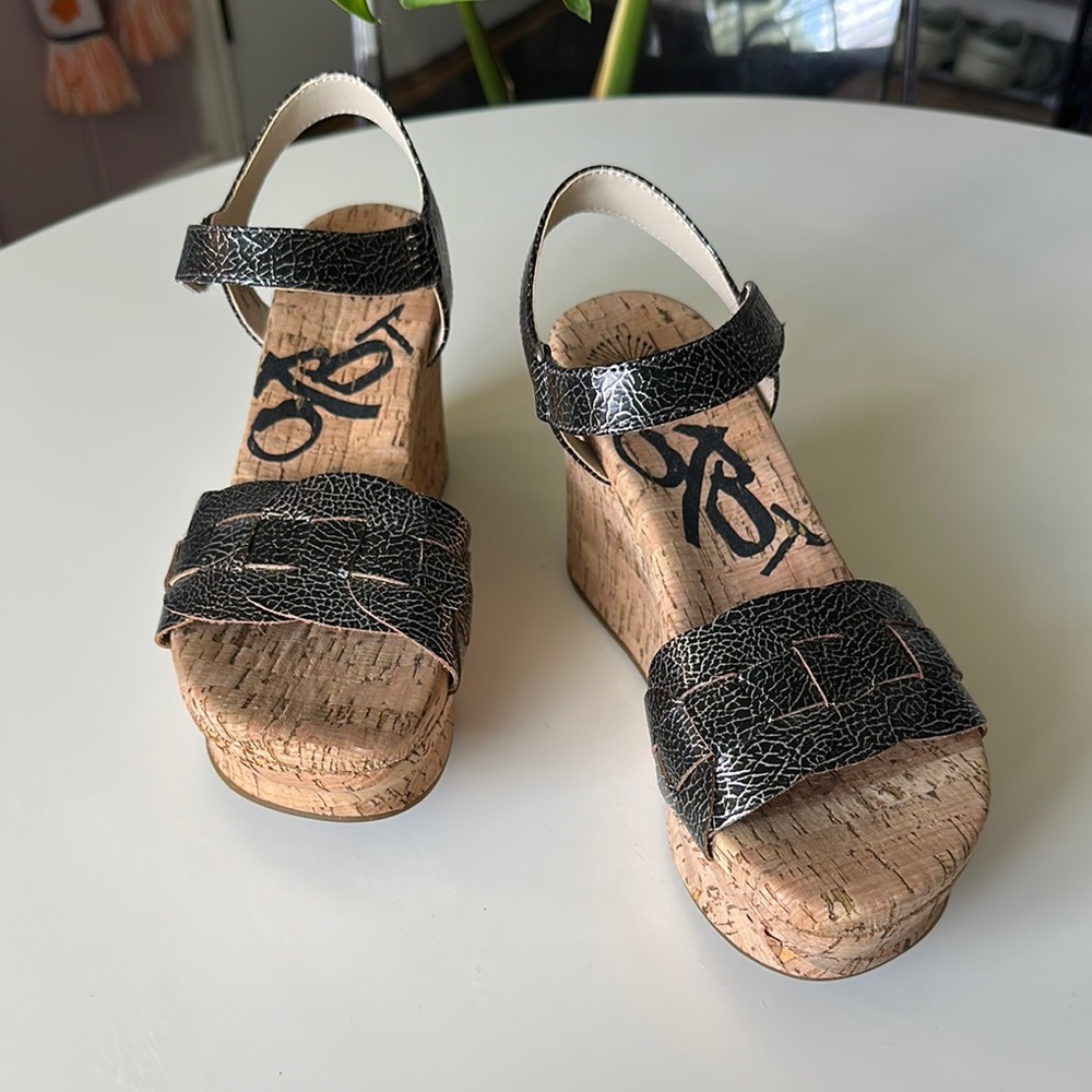 OTBT Charleston - Silver, Black and Tan Wedge Sandals with Cork Heel